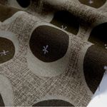 綿麻キャンバス｜110×50cm｜ゆらゆらサークルフラワー｜チャコール｜北欧風｜花柄｜リネン混｜布｜手芸｜材料