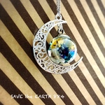 Crescentmoon Flower ネックレス