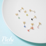 小粒ピアス