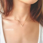  Simple V Zirconia Necklace