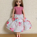リカちゃん  ティアードスカートのワンピース