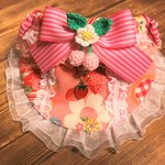 犬・猫の首輪　29～33　cocoちゃんバンダナチョーカー　編みぐるみいちご・苺・ピンク・姫