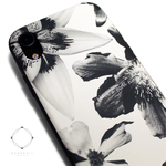 iphoneXRケース / iphoneXRカバー　軽量レザーケース　アイフォンXRカバー（花柄×ブラック）ホワイトフラワー アイフォンXR