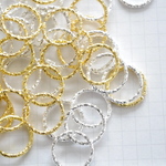 New!★特価★約５０個★刻み入りリング　ゴールド&シルバー　約15ミリ