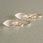 14kgf 宝石質ローズクォーツAAA 虹色のピアス（イヤリング変更可）