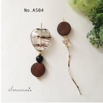 No.A504  ウッド × ウェーブスティック アシンメトリーピアス / イヤリング