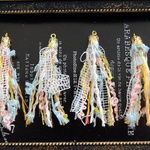 New！10個★ふわふわカラフルタッセル　K