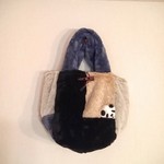 【K様オーダー品】のぞきパンダのパッチバッグ(ボア)