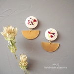 dry herb× brass half moon  pierce