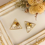 三角レジンピアス☆イヤリング