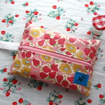 ＊YUWAいちごシャボン＊おしりふきポーチ＊ピンク＊