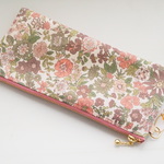 ◇◆Special Price◆◇　LIBERTY　Emily　エミリー　コーラルピンク　ビニコのポケット付きぺたんこペンケース