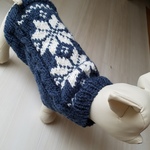 【小型犬用】雪の結晶ケーブルニットセーター