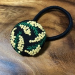 ミモザ刺繍のくるみボタン