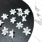 ホワイト 造花 フラワー お花 ピアス 素材