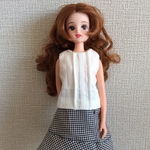D167＿白のノースリーブブラウス（22cm・27cmドール用）