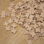 ヌメ革　十字花（変形１２ｍｍ）５０枚セット