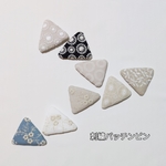 選べる刺繍パッチンピン　サンカク型【6cm】