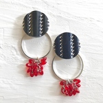 2wayブラック×フープレッドピアス