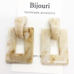 【再販‼︎】べっ甲風スクエアピアス
