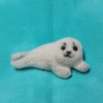 アザラシのブローチ