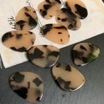 不規則 アクリルパーツ 1穴