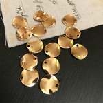 高品質   ウェーブ  メタルパーツ    12mm