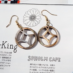 ２５ミリ✨ブラウンシェルの「七宝」ピアス 