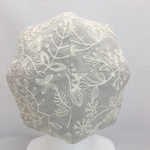 刺繍生地のベレー帽