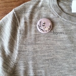 刺繍ブローチ