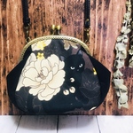 【再販2回目】百花繚乱和柄猫のがま口ショルダーバッグ*ポシェット*焦げ茶色*0216