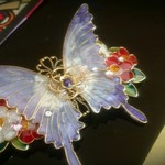 椿と蝶のバレッタ(Camellia and butterfly hair ornament)