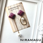 アクリルカボションとコットンパールのアシンメトリーピアス