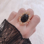 black ring