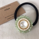 ガラスビーズ刺繍ヘアゴム