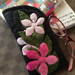 ♪SALE♪ちょい置きめがねケース ファスナー付きBK