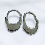 訳あり オーバルピアス／シルバー