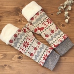ふわくしゅ♪アームウォーマー ＊うさぎといちご ジャカード×トロボア ＊大人用 フリーサイズ♪長め ハンドウォーマー