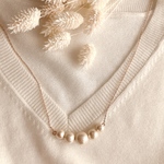 five pearls simple necklace