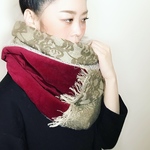 cucu 「再販」深みボルドーと、ダマスク柄ニットのスヌード。 あったか ぬくぬく ストール  