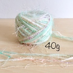 ピクシーの羽飾り  引き揃え糸　 40g
