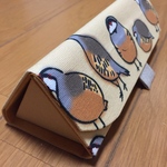 293)【送料込】折りたためるメガネケース(イワシャコ)
