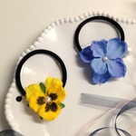 ★OPEN SALE★アンティークブルーフラワー・パンジーヘアゴム（パール付き）