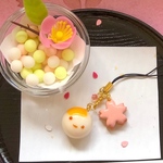 ミニみたらしだんごさんと桜アイシングクッキーのストラップ🌸kujira様専用ページ