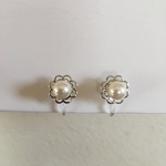 シンプルパールイヤリング  