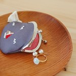 ミニがま口・ヨット手刺繍(小銭入れ、小物入れ）