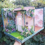 アンティークピンクの花柄のお部屋 ミニチュア  ドールハウス  家具 キッチン リビング  部屋 カフェ 家   ガーデン庭    