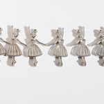 48個　女の子チャーム　アクリル　シルバー