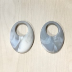 VINTAGE MATTE GRAY IVORY MARBLE OVAL HOOP PARTS