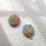 フェルトと刺繍とビーズのヘアゴム or ブローチ